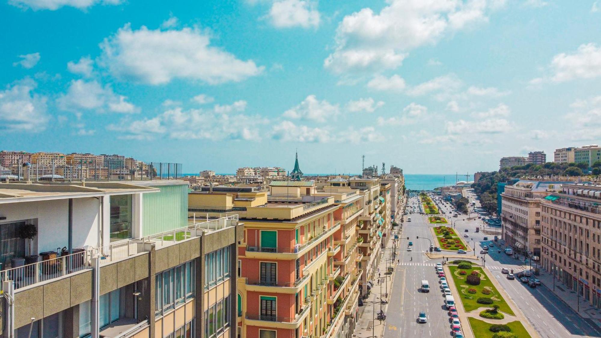 Attico Luxury Con Parcheggio E Terrazza Vista Mozzafiato Apartment Genoa Exterior photo